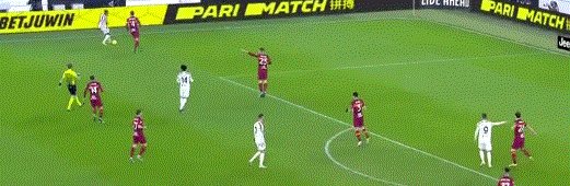 九游娱乐-【意甲】C罗首开纪录+中框+造乌龙 尤文2比0胜罗马